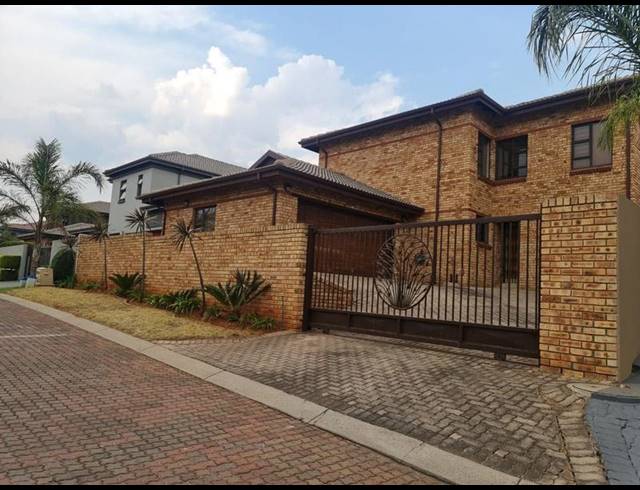 3 BEDROOM PROPERTY TO RENT IN RADIOKOP
